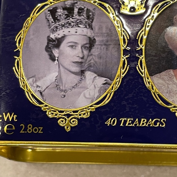Queen Elizabeth II Of Great Britain Tin English Breakfast Tea 40 Teabags EXPIRED - Picture 3 of 10